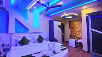 Soundproofing, bed sheets