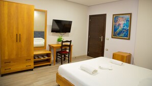 Comfort Triple Room, Multiple Beds - Hotel Salvadore (Vlorë)