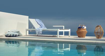 ST.JOHN SUITES WITH SEA VIEW AND  PRIVATE POOL 
ADULTS ONLY
