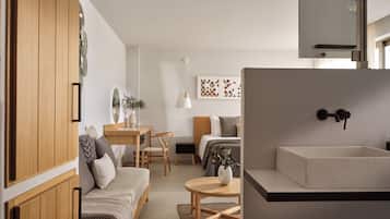 1 bedroom, in-room safe, iron/ironing board, free WiFi