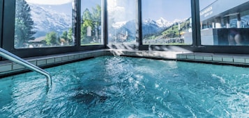 Bañera de hidromasaje interior