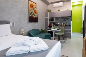 Apartment | 1 bedroom, desk, free WiFi, bed sheets - Estúdio próximo ao Allianz Parque com AC (São Paulo)