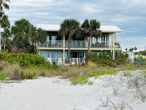 Exterior - Heart of Indian Rocks Beach on the Sand Balcony Sunset Views (Indian Rocks Beach)