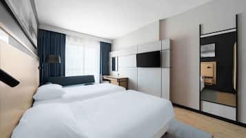 Superior Room, Non Smoking | Minibar, in-room safe, desk, laptop workspace