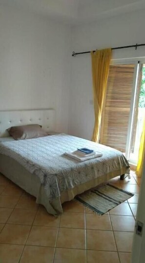 3 habitaciones, wifi gratis y ropa de cama 
