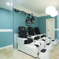 Salas para tratamentos a dois, sauna seca, sauna a vapor