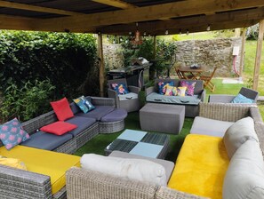 Outdoor dining - qQZsdqsxdsqw<dqsdqzsdsqdsqd qsdqsd qsdqs d sdf qsd qsd qsd qsdf az"ed sdf qsdc (Cahagnes)