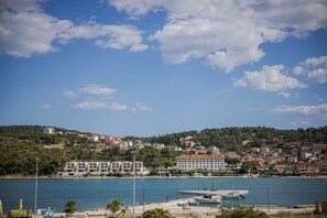 Comfort Apartment | Beach/ocean view - Urban loft next to the beach (Trogir)