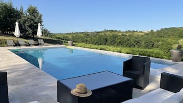 Alberca al aire libre