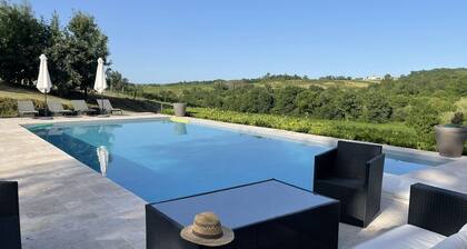 Maison Indépendante Dans un Chùteau de Charme Avec Piscine Proche de St Emilion