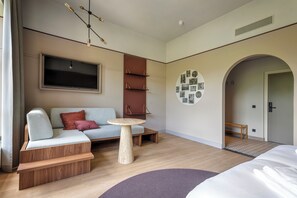 Tomannsrom – deluxe, 2 enkeltsenger | Sengetøy av topp kvalitet, memory foam-senger og lydisolert