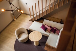 Superior Double Room, 1 King Bed | Premium bedding, memory foam beds, soundproofing, free WiFi - SEPHS Hotel (Sittard)