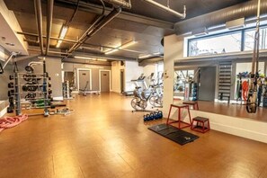 Fitness facility - Aurora Studio with Pool/Hot Tub/Gym/Parking (Canmore)