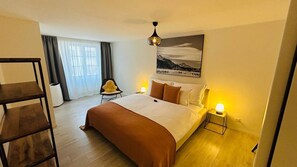 1 bedroom, iron/ironing board, WiFi, bed sheets - Paradeplatz / In Gassen Apartment by Airhome (Zürich)