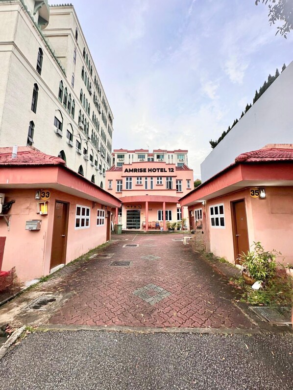 Front of property - Amrise Hotel 12 (Singapore)
