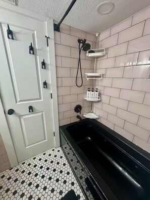 Jetted bath, hair dryer, towels, soap - Luxury Mid Century Modern Beachfront Dream! (Flagler Beach)