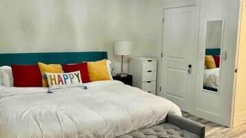 1 bedroom, iron/ironing board, free WiFi, bed sheets