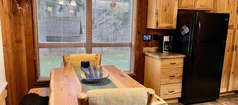 Mountain View Cabin - Best Night's Sleep at Greek Peak!