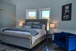 2 sovrum, strykjärn/strykbräda, gratis wi-fi och sängkläder