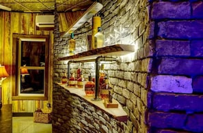 Bar (in der Unterkunft)