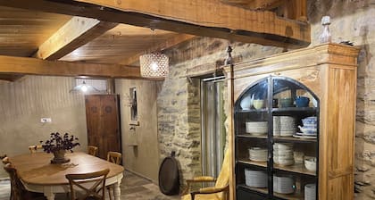 Chambres et Table D'hôte au Cœur de la Castagniccia Dans une Bâtisse du Xviii S