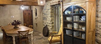 Chambres et Table D'hôte au Cœur de la Castagniccia Dans une Bâtisse du Xviii S