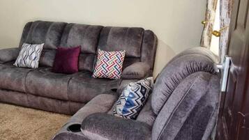 Family House | Living area | 24-inch Smart TV with digital channels