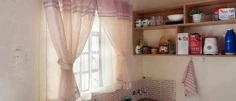 Family House | Private kitchen | Fridge, microwave, cookware/dishes/utensils