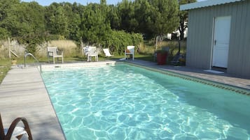 Piscine extérieure, piscine chauffée