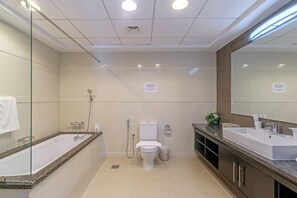 Bathroom - SuperHost - Family 3BR Apartment With Sp (Dubai)