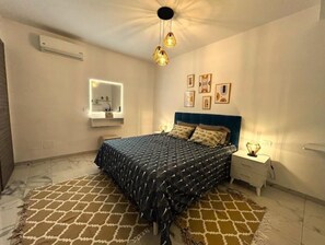 1 Schlafzimmer, Bügeleisen/Bügelbrett, kostenloses WLAN, Bettwäsche
