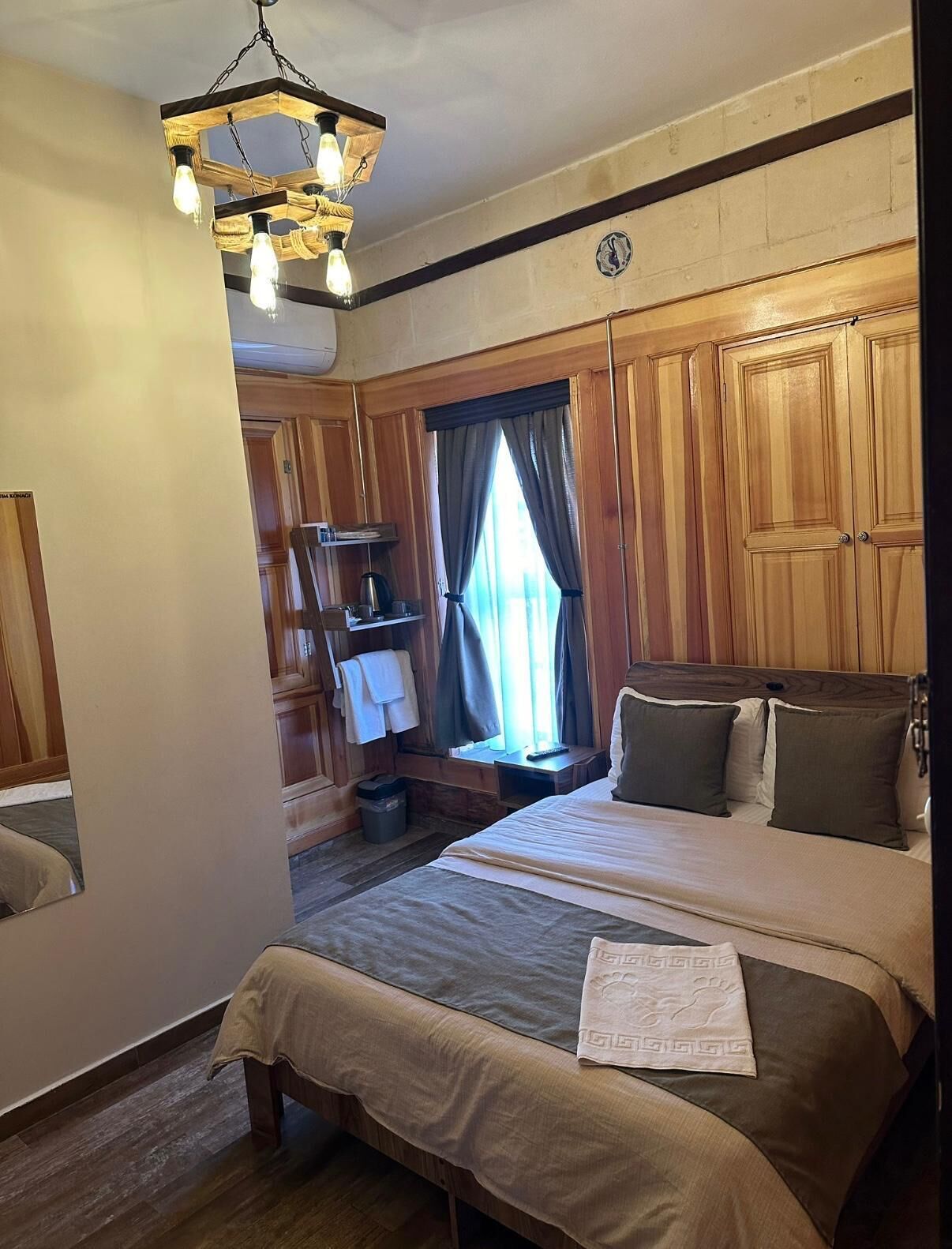 Standardenkeltværelse - byudsigt | Gratis Wi-Fi