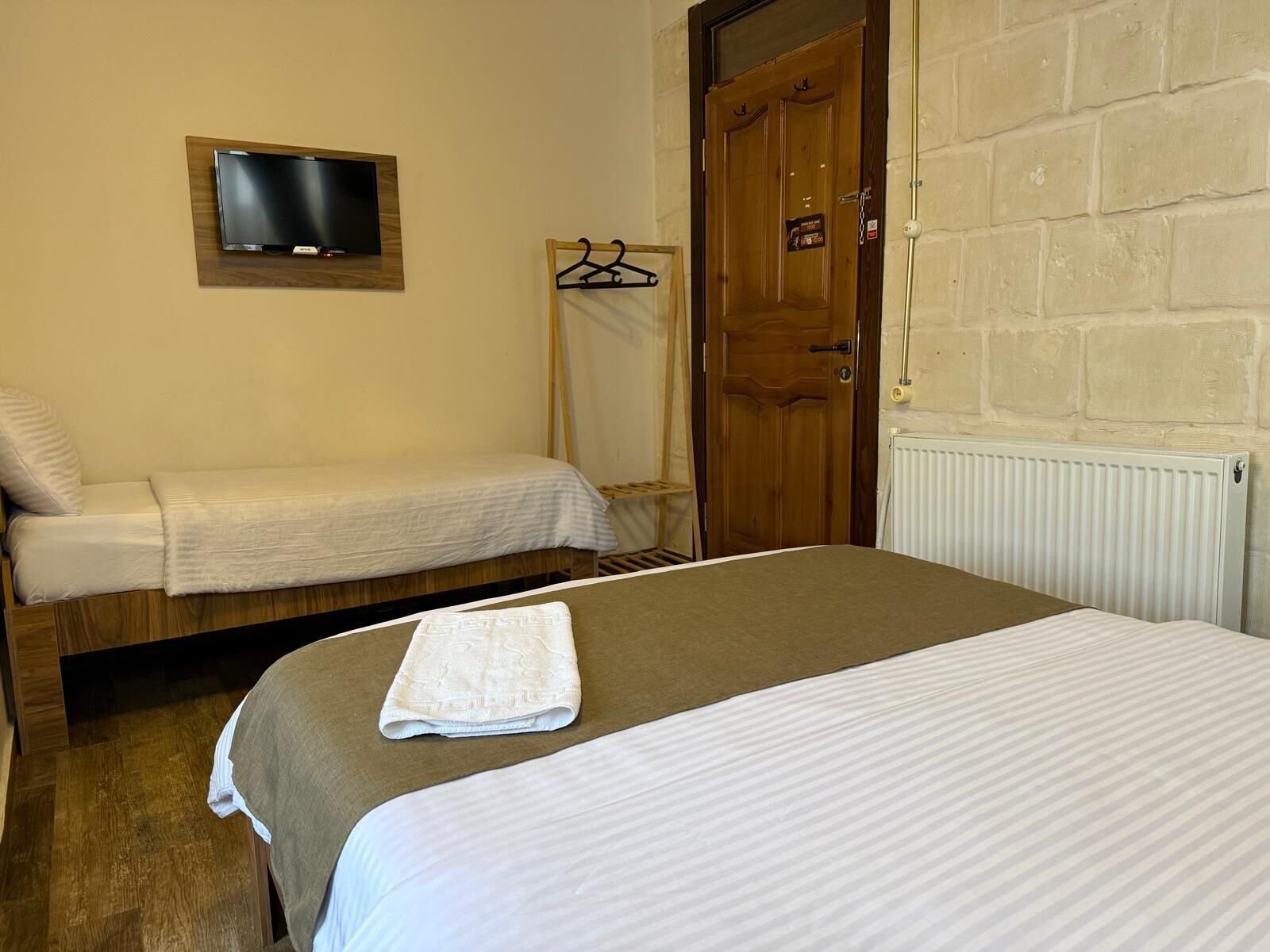 Standardværelse til 3 personer - byudsigt | Gratis Wi-Fi