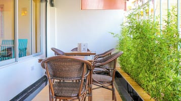 Deluxe Suite | Garden view