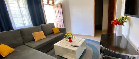 2 bedrooms, free WiFi