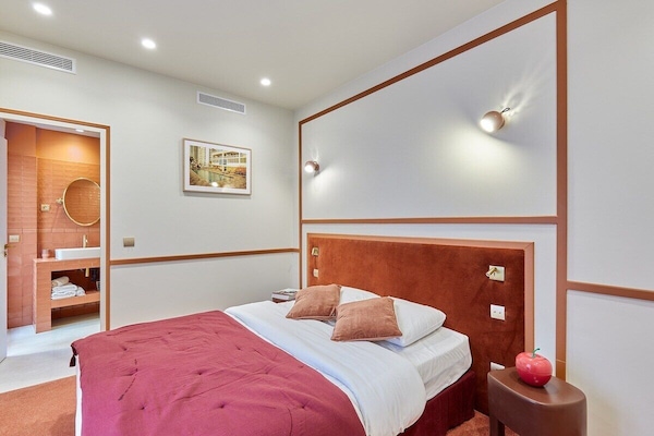 Chambre à coucher N1