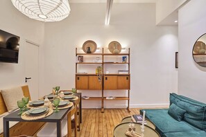 Unclassified image, 2 of 23, button - Charming & Modern apartment  center of Paris (Paris)