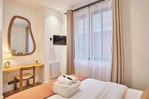 Luokittelematon kuva, 4 kautta 23, painike