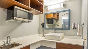 Estudi, 2 llits dobles, no fumadors | Equipament de l'habitació