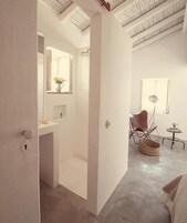 标准房 | 1 多间卧室、客房内保险箱、特色装修、特色家居