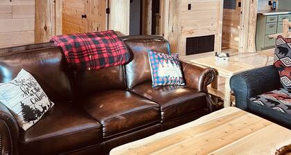 Log Cabin located in Northern Michigan just minutes from Lake Michigan.