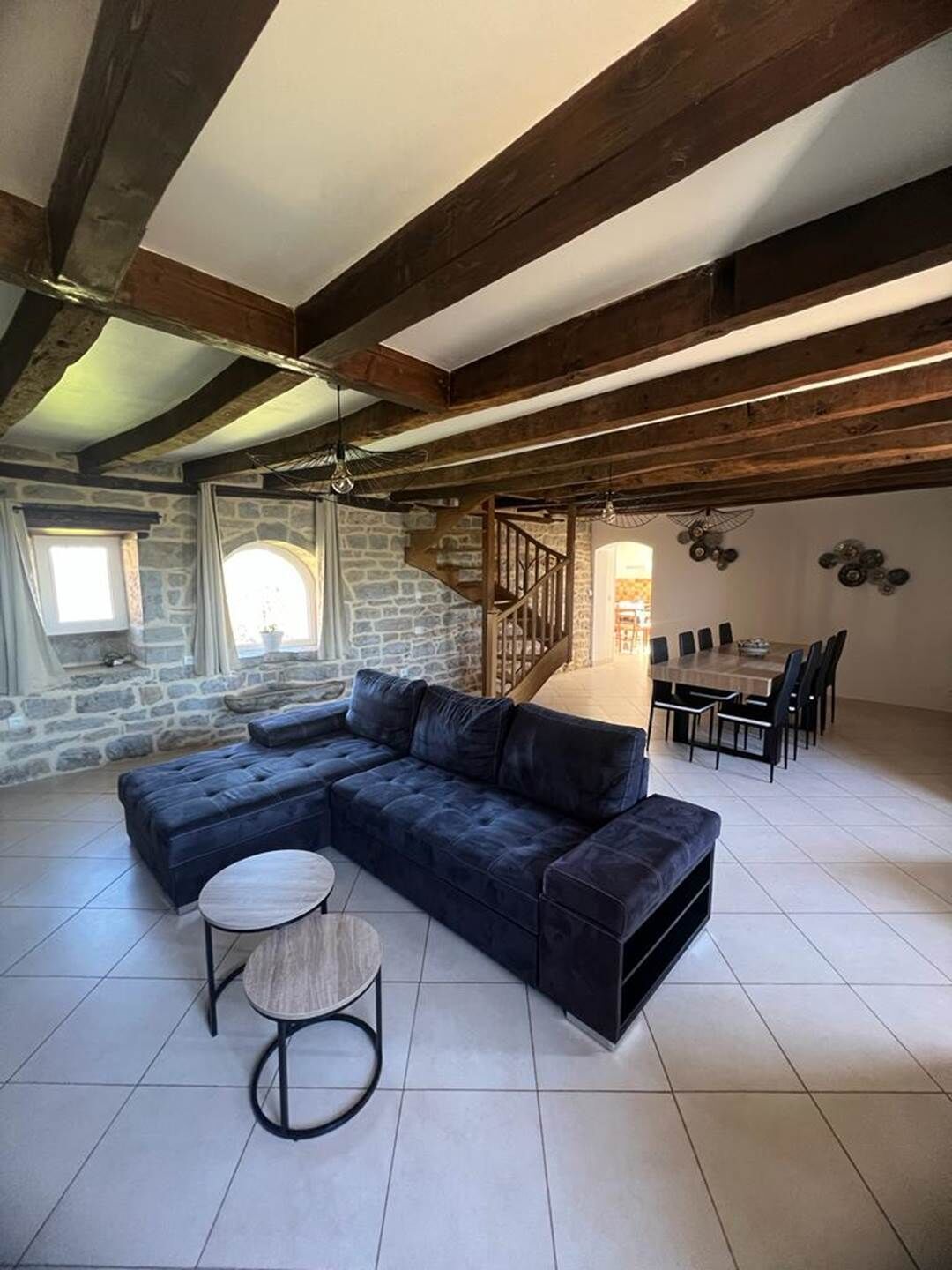 Televisión, estéreo