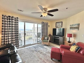 Smart TV, DVD player, books
