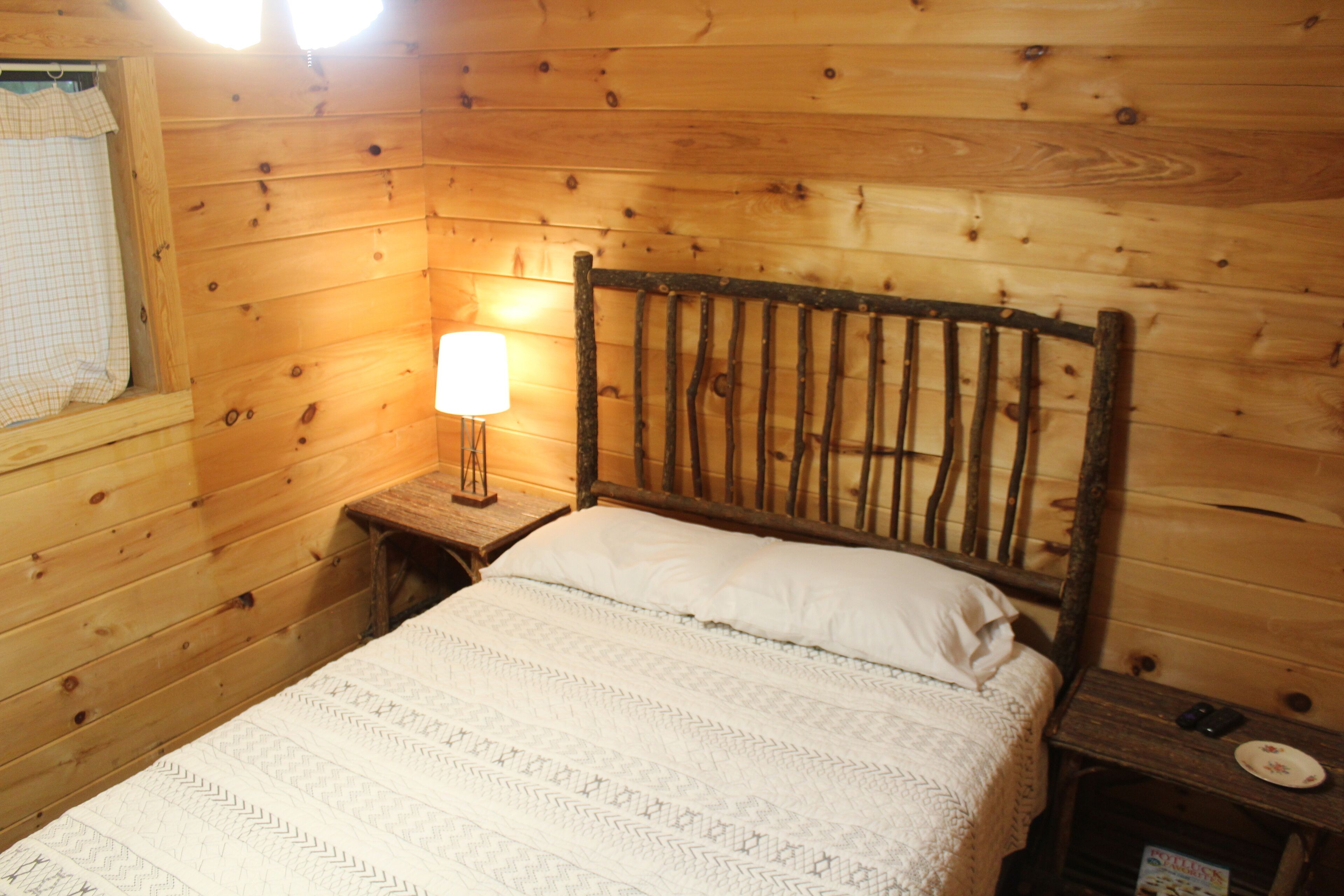 5 bedrooms, WiFi, bed sheets