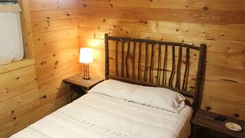 5 bedrooms, WiFi, bed sheets