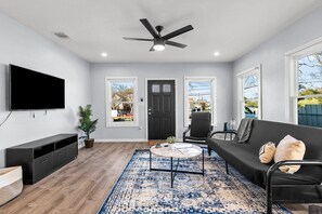 House (4 Bedrooms) | Living area | 50-inch TV with digital channels