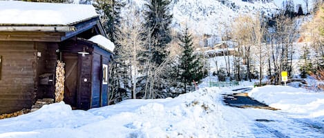 Enceinte de lâhĂ©bergement