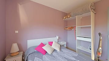 1 Schlafzimmer, Bügeleisen/Bügelbrett, kostenloses WLAN, Bettwäsche