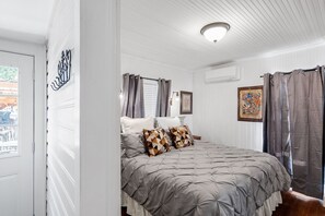 House, 2 Bedrooms | 2 bedrooms, free WiFi