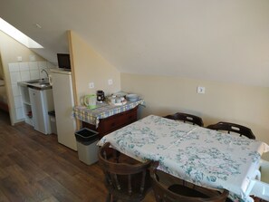 Room, 2 Bedrooms, Smoking, Patio | Dining - Room-small Village, Small Guest House, w (Dunaszentmiklós)